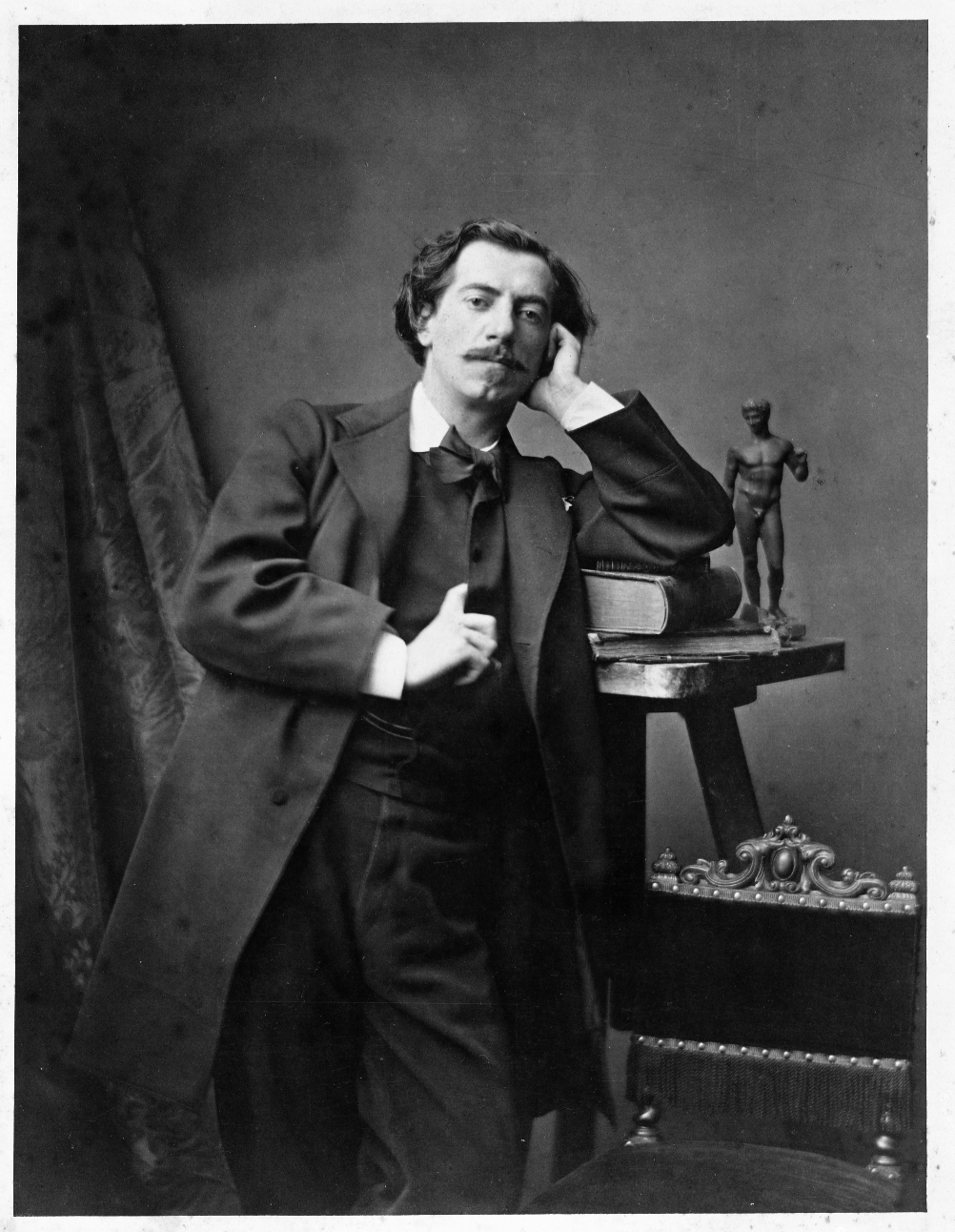 Black and white photograph of Sculptor Frédéric-Auguste Bartholdi